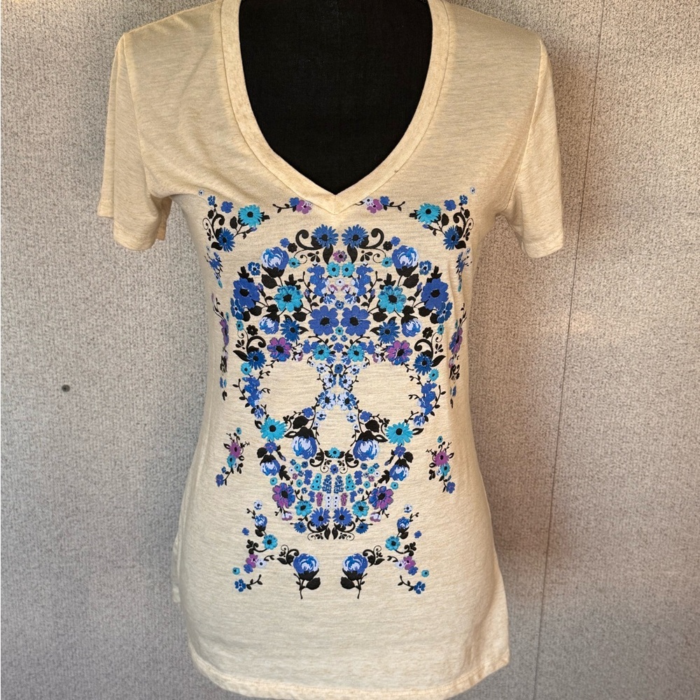 Hybrid Floral Sugar Skull Graphic Beige T-Shirt